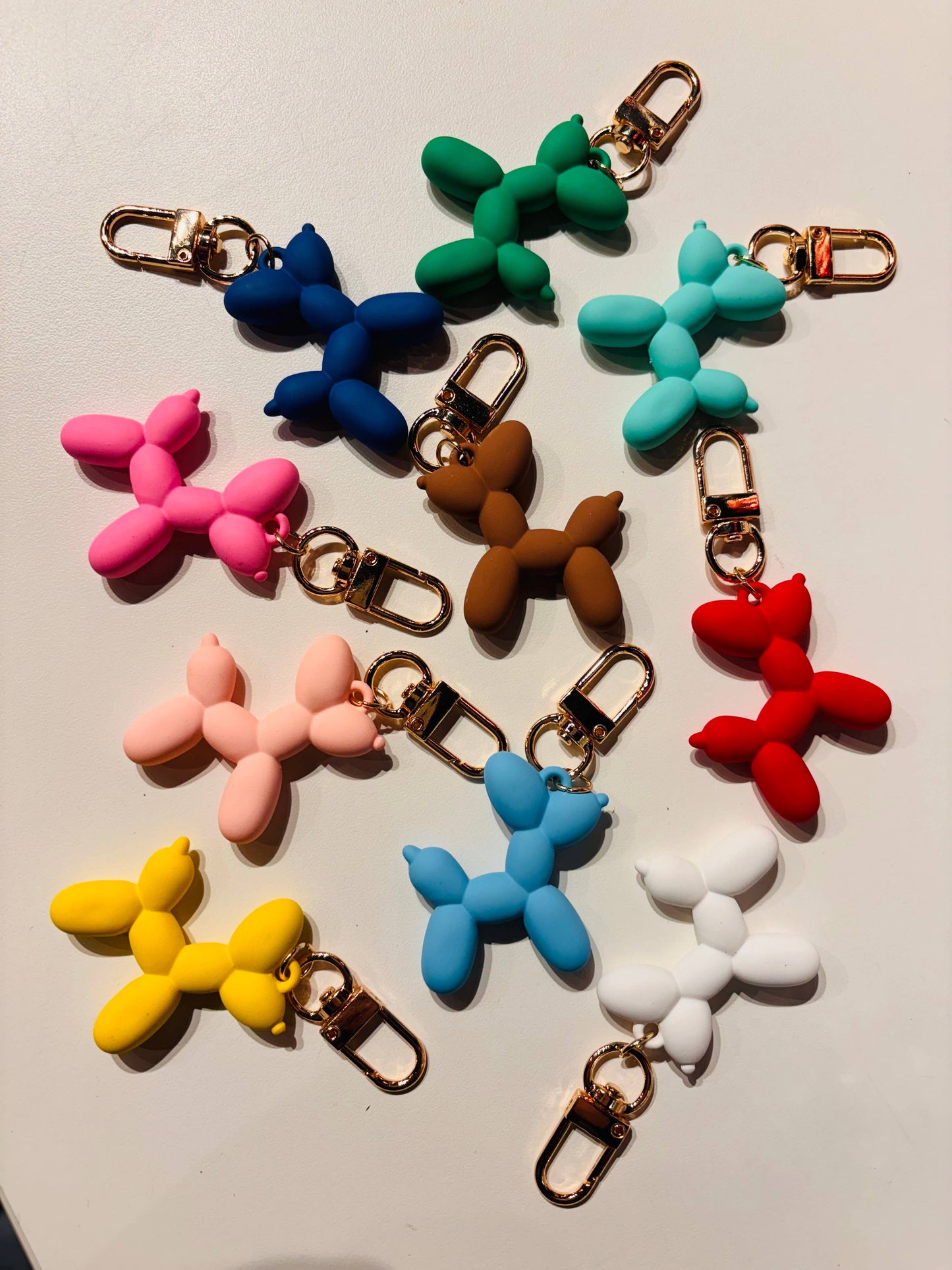 Schlüsselanhänger Balloon Dog mit goldenem Verschluss