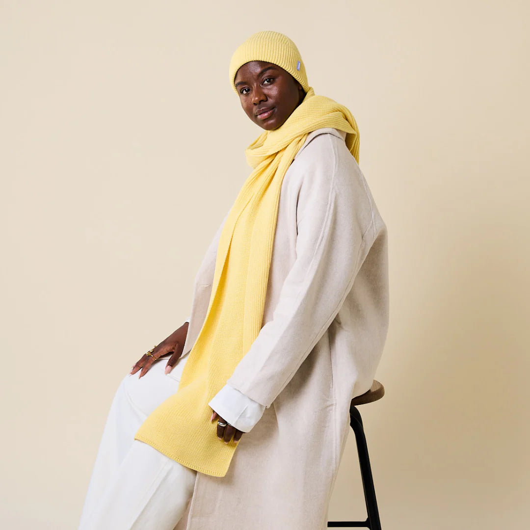 Schal aus Merinowolle Hellgelb