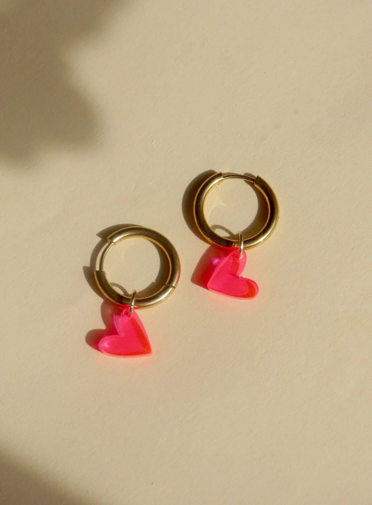 Pink Neon Herz Creolen