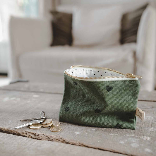 Pouch MARIE Khaki mit Herzen