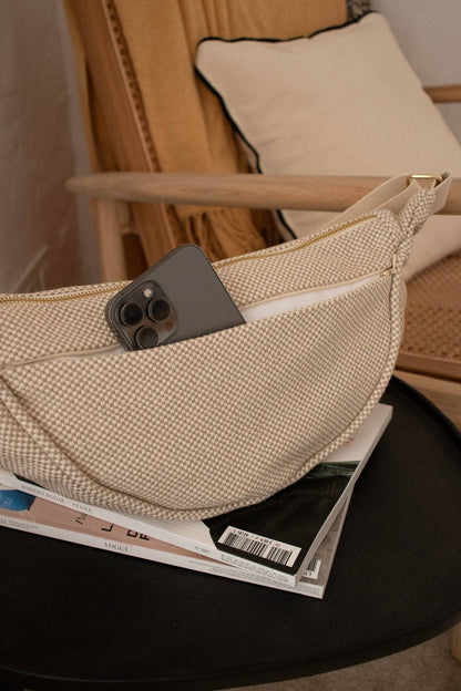 Halbmondtasche Elio