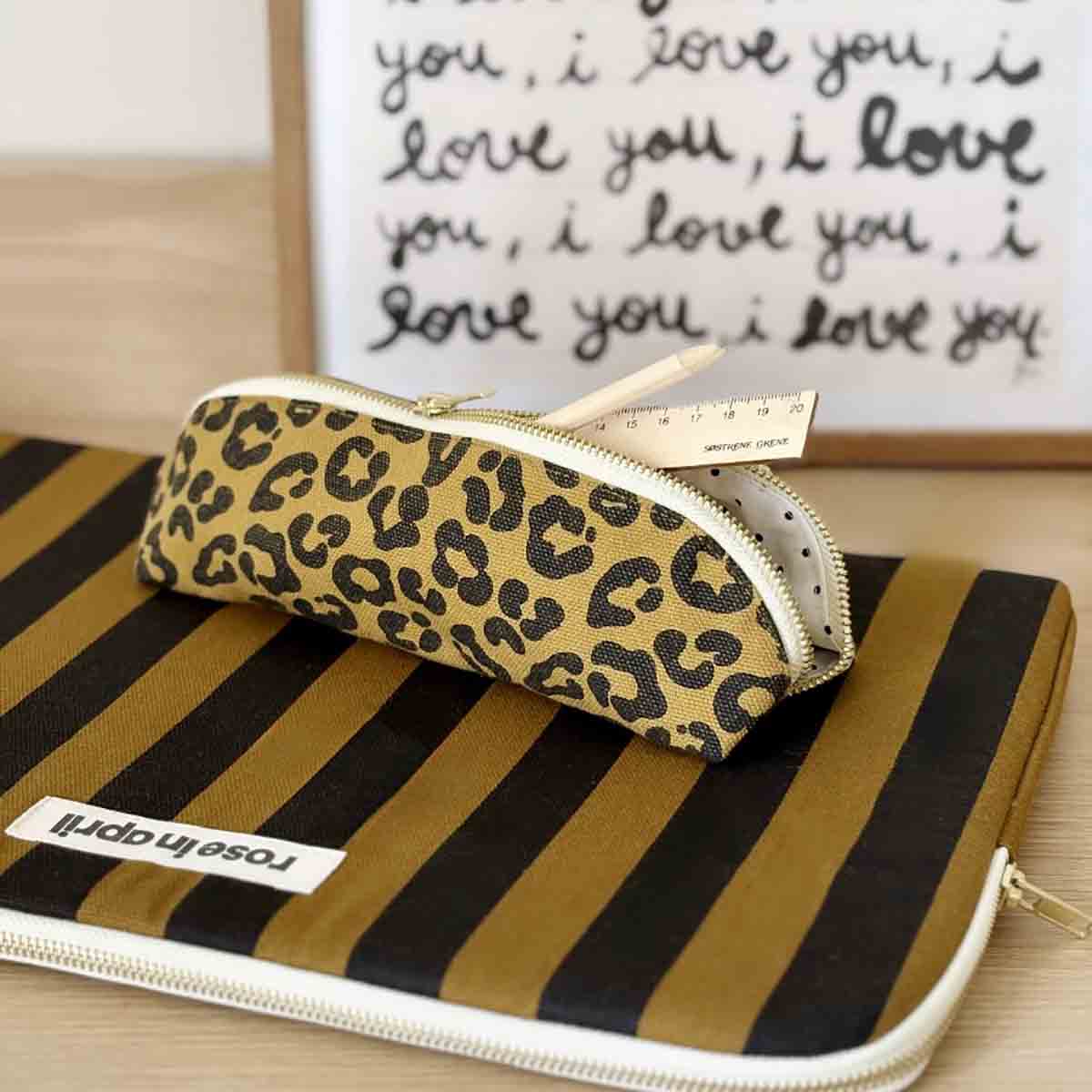 Etui GASTON karamell mit Leoprint