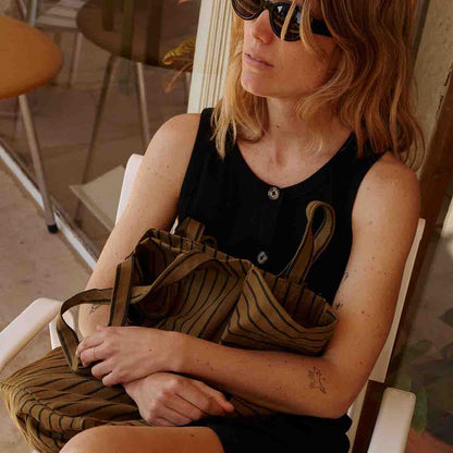Shopper ELISABETH Tennis in Schwarz/Oliv, hergestellt in Portugal