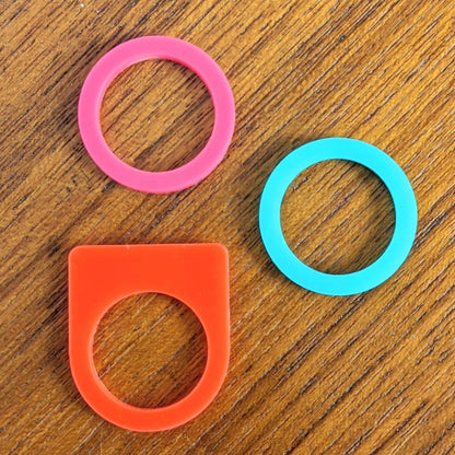 Statement-Ring-Set aus Acryl – 3 Ringe im modernen Farb-Mix