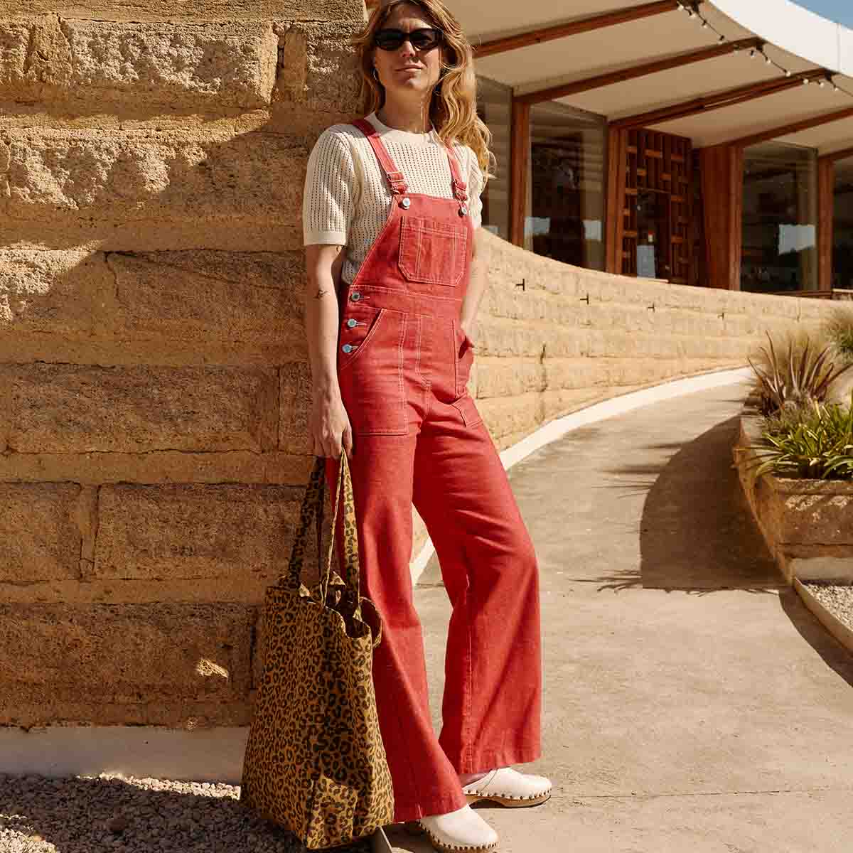 Tasche ELISABETH Karamel mit Leomuster