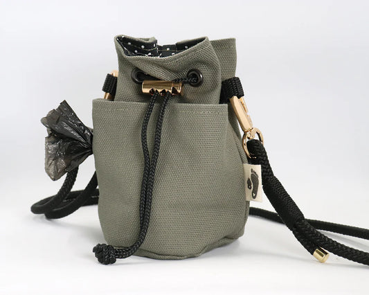 Leckerlibeutel Kaia Oliv mit Punkten