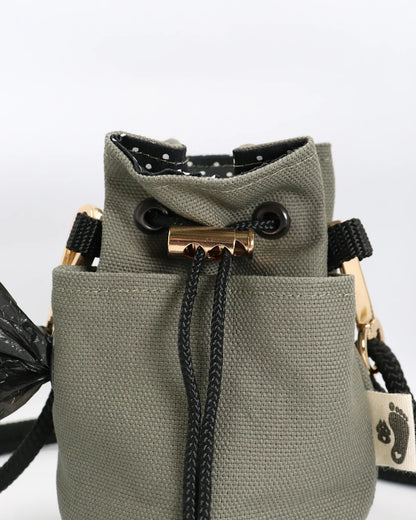 Leckerlibeutel Kaia Oliv mit Punkten