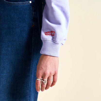 Kindness Sweater aus Bio-Baumwolle in Lila