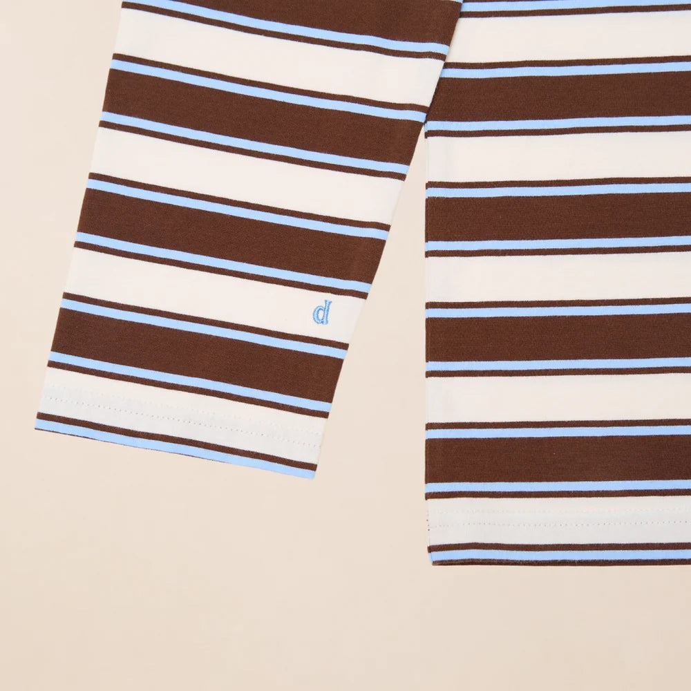 Ärmel und Saum des popeia Langarmshirts mit kleinem hellblauem Stickdetail