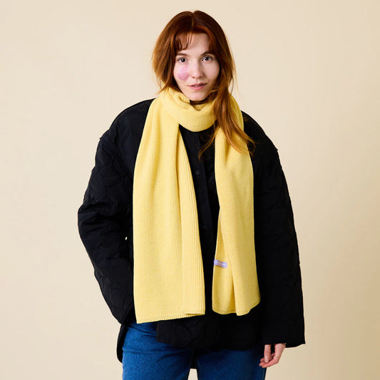 Schal aus Merinowolle Hellgelb