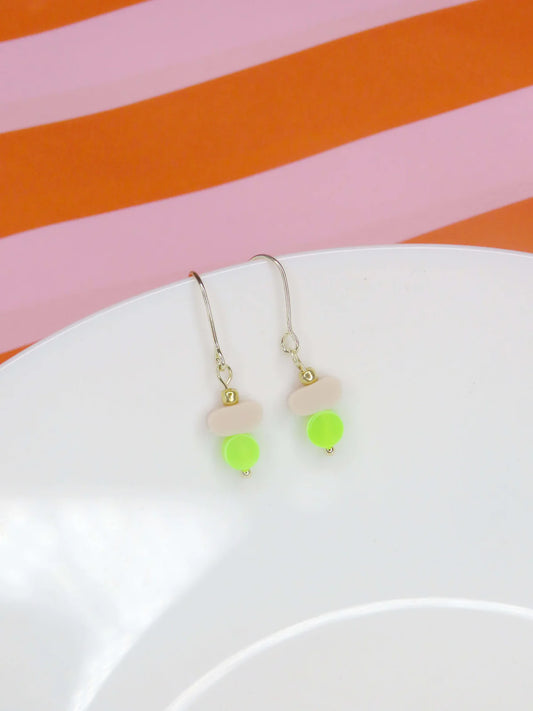 Color Treats Ohrringe Lime mit gold filled Elementen
