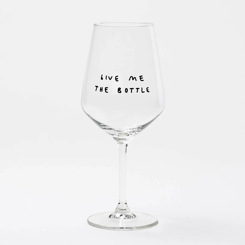 Weingläser by Johanna Schwarzer × selekkt