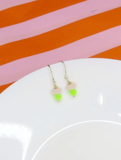 Color Treats Ohrringe Lime mit gold filled Elementen
